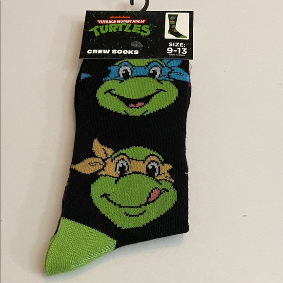Nickelodeon Other - Teenage Mutant Ninja Turtles Black and Green Crew Socks NWT